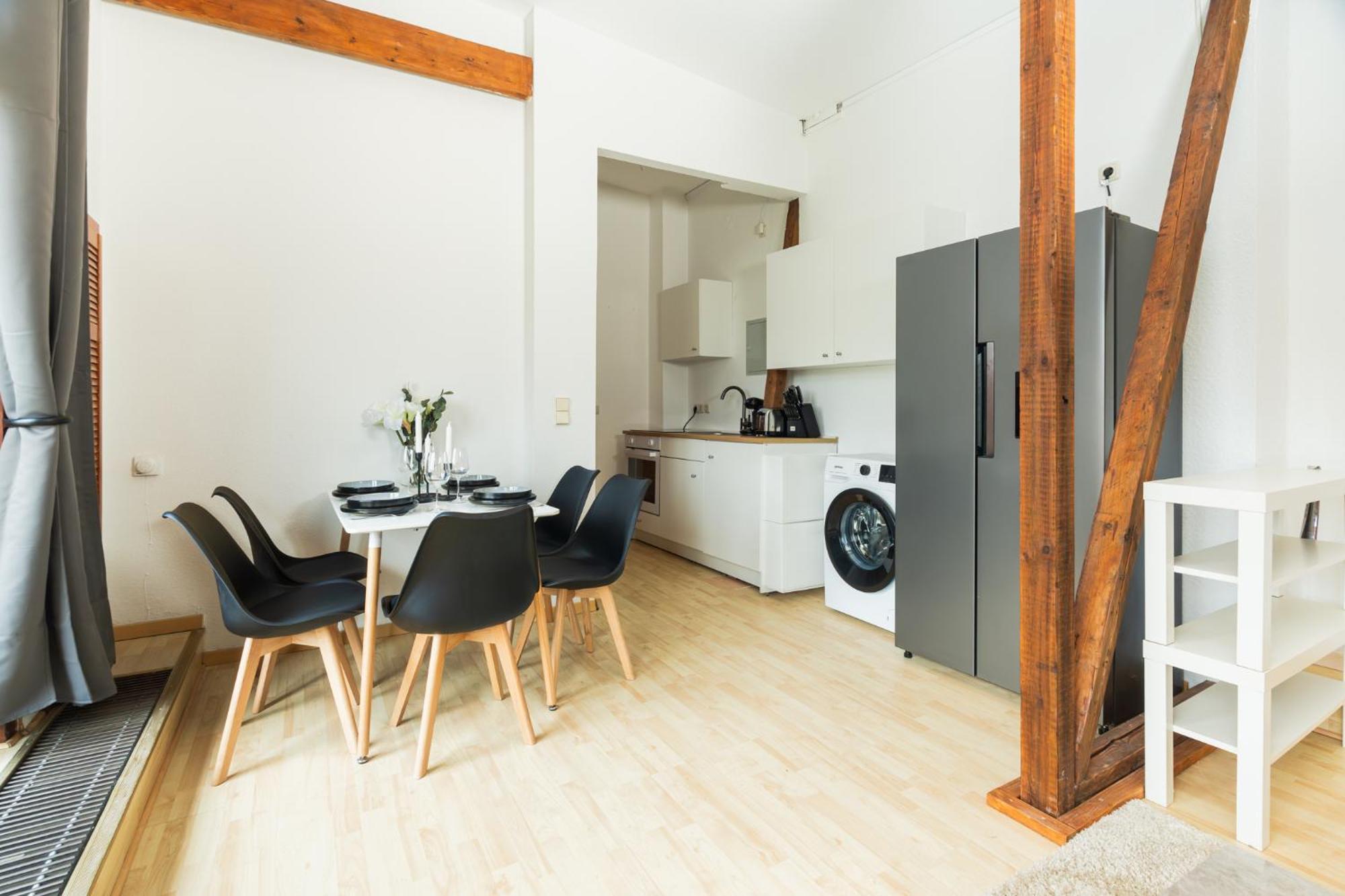 Staywell - Lichtdurchflutetes Apartment Mit Terasse Berlin Eksteriør bilde